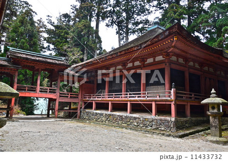「にない堂(左:常行堂/右:法華堂)」（比叡山延暦寺･西塔地区／滋賀県大津市坂本本町） 11433732