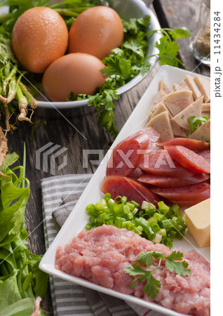 Ingredients Ingredients 11434284