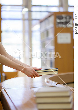 School Life       撮影協力：関東学院大学 11435256