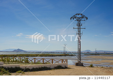 High voltage pole 11440117
