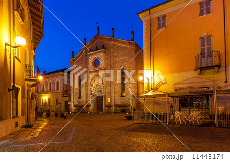Street of Alba early in the morning. 11443174