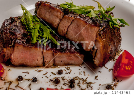 Neck steak 11443462