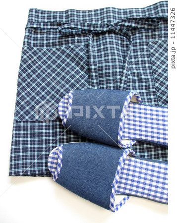 夏用の生活用品 ショートエプロンとスリッパ 夏用の生活用品 ショートエプロンとスリッパ 11447326