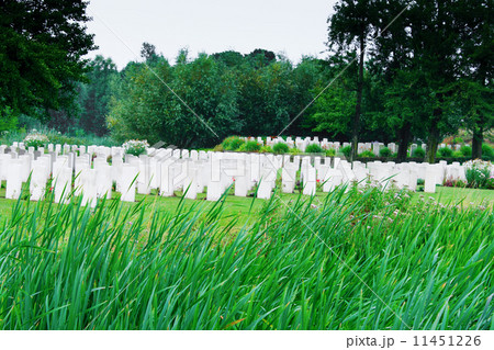 Bedford House Cemetery in a green area ypres. Bedford House Cemetery in a green area ypres. 11451226