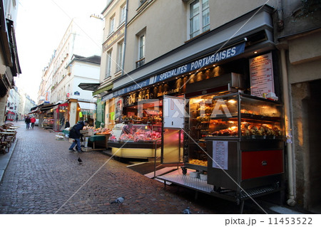 ムフタール通りの風景 11453522