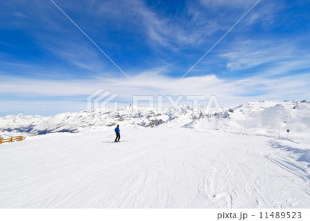 mountain skiing in Paradiski area, France 11489523