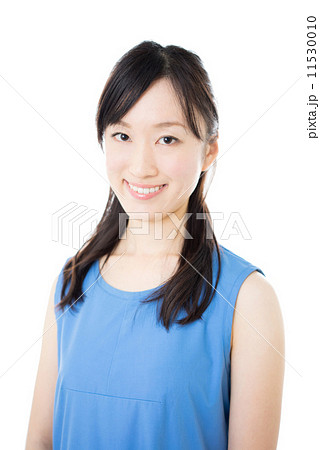 笑顔の女性 11530010