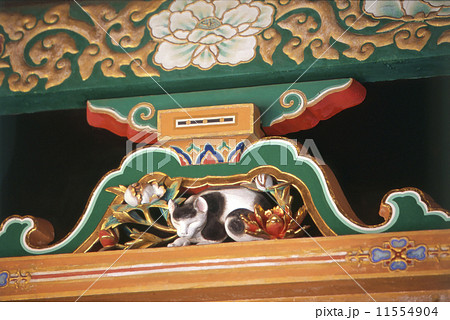 日光東照宮 眠り猫の写真素材