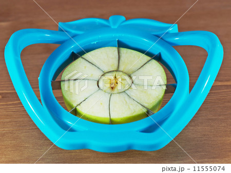 Apple slicer 11555074