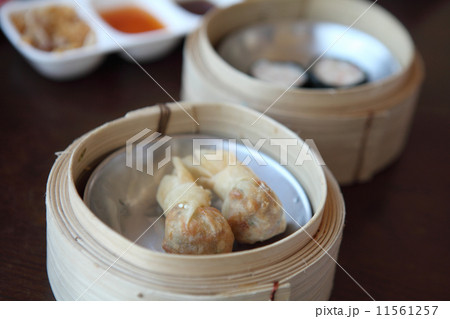 yumcha , dim sum in bamboo steamer yumcha , dim sum in bamboo steamer 11561257