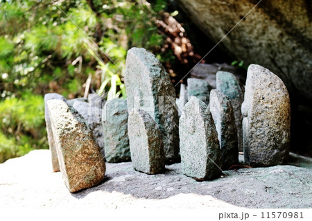 お地蔵さん お地蔵さん 11570981