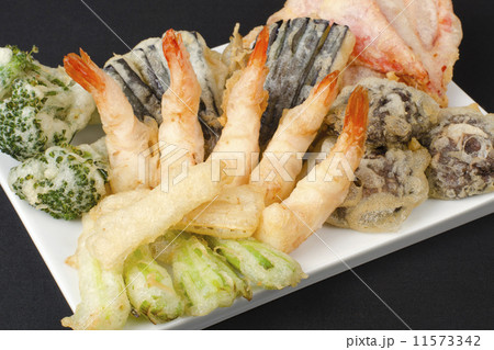 Tempura - Japanese deep fried prawns & vegetables with tentsuyu Tempura - Japanese deep fried prawns & vegetables with tentsuyu 11573342
