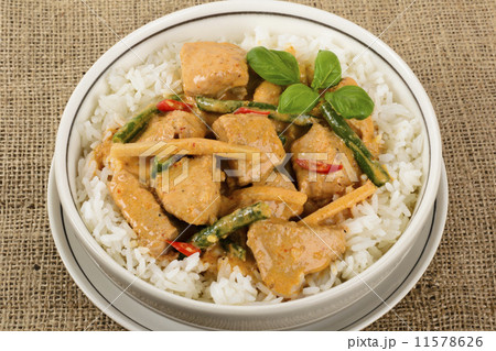 Kaeng Phet Gai - Thai Red Chicken Curry & Jasmine Rice Kaeng Phet Gai - Thai Red Chicken Curry & Jasmine Rice 11578626