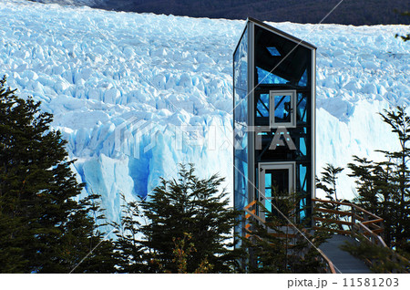 アルゼンチン　エルカラファテ　ペリトモレノ氷河　エレベーター 11581203
