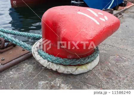 Nautical mooring rope Nautical mooring rope 11586240