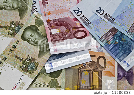 Different currency Different currency 11586858