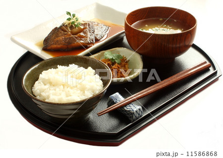 定食　魚定食　カレイの煮付け　和食 11586868