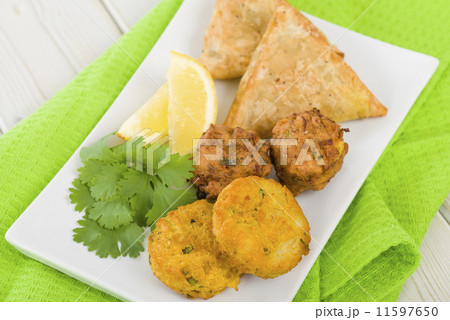 South Asian Starters: Aloo Tikki, Onion Bhaji & Vegetable Samosa  11597650