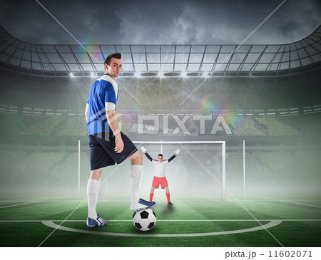 Football player about to take a penalty 11602071