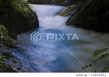 湯瀬渓谷 11603853