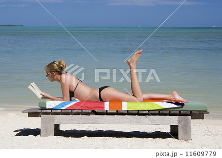 Tropical Vacation - French Polynesia - South Pacific Tropical Vacation - French Polynesia - South Pacific 11609779