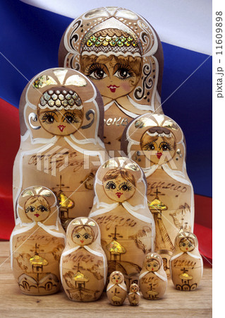 Matryoshka Dolls - Russian Nesting Dolls Matryoshka Dolls - Russian Nesting Dolls 11609898
