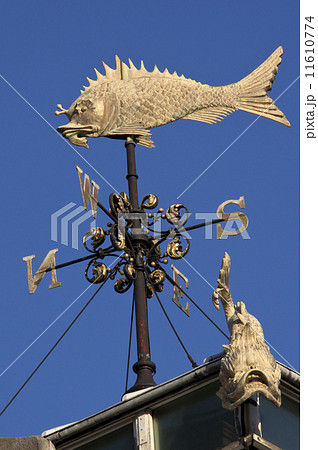 Weather Vane - Fish Market - London 11610774