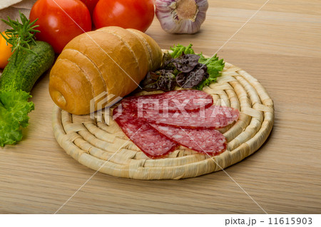 Salami Salami 11615903
