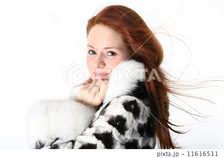 fur girl 11616511