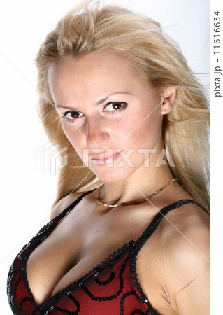 blond girl 11616634