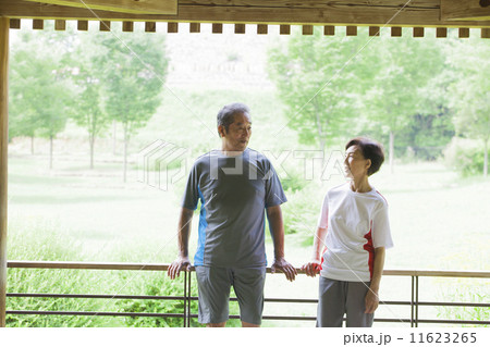 シニアの夫婦 11623265