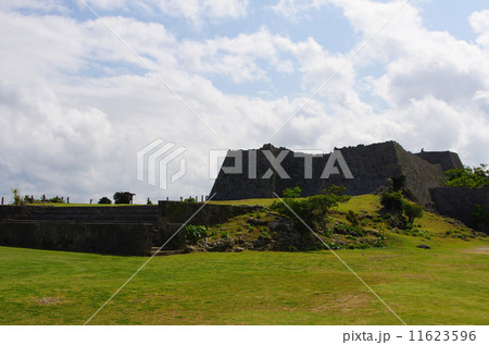 中城城 中城城 11623596