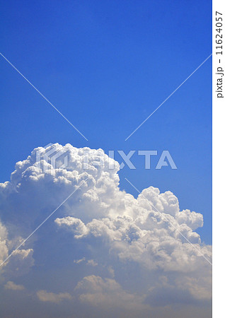 夏の入道雲 11624057
