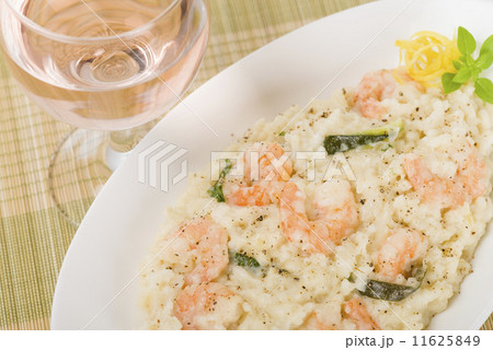 Prawn Risotto Bianco - Prawn risotto in creamy white wine sauce.  11625849
