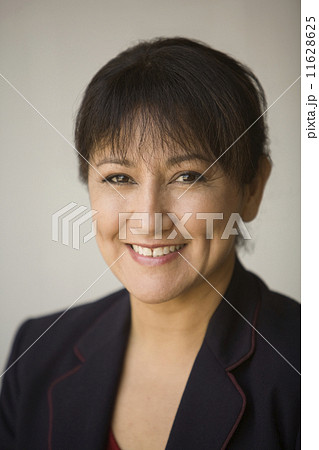 Portrait of Hispanic businesswoman 11628625