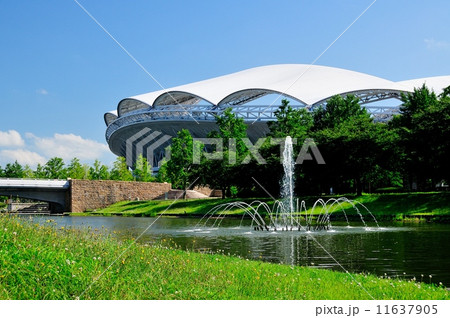 新潟県スポーツ公園カナール噴水の写真素材