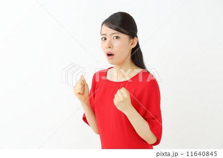 怒る・若い女性 怒る・若い女性 11640845