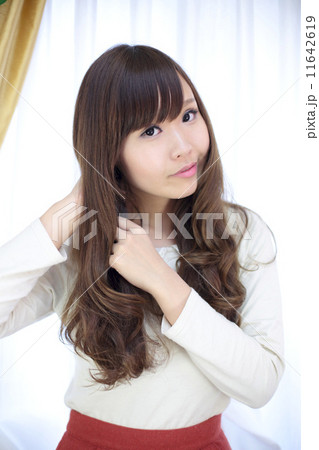 若い女性 ヘアスタイル 若い女性 ヘアスタイル 11642619