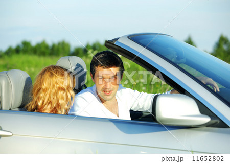 friends in car friends in car 11652802