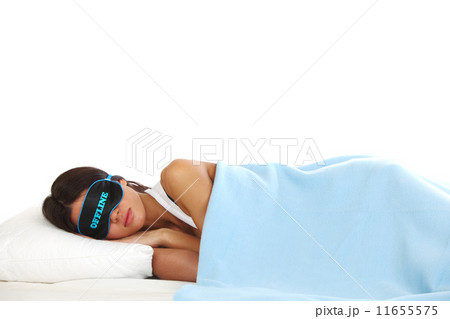 offline sleeping woman 11655575