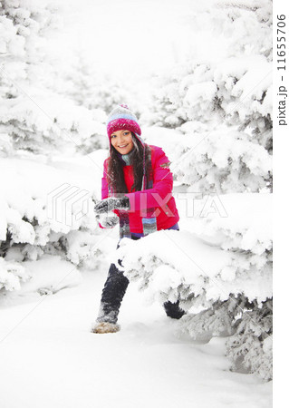 play snowballs 11655706