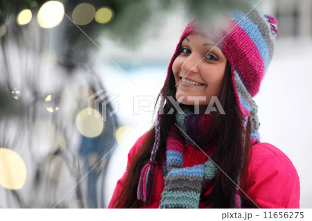 woman and bokeh 11656275