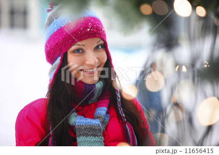woman and bokeh 11656415