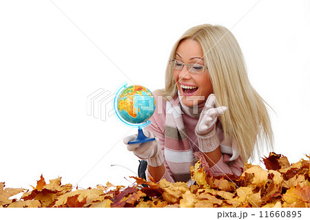 woman take globe in hands woman take globe in hands 11660895