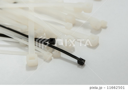 結束バンド 11662501