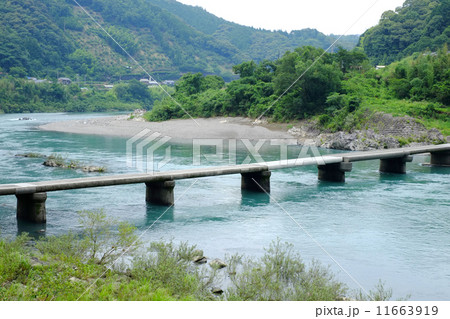 沈下橋 11663919