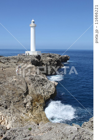 沖縄 残波岬と灯台 沖縄 残波岬と灯台 11666221