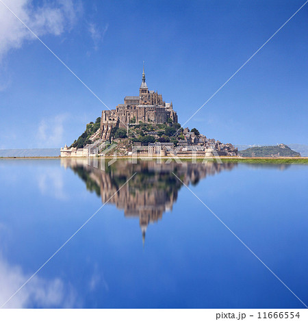 Le Mont Saint Michel Le Mont Saint Michel 11666554