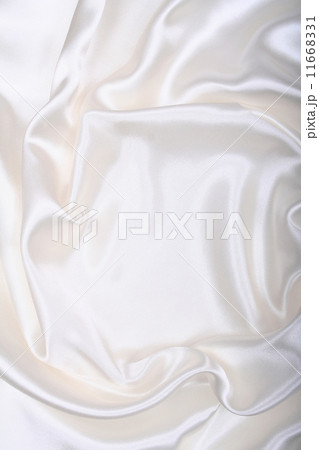 Smooth elegant white silk 11668331