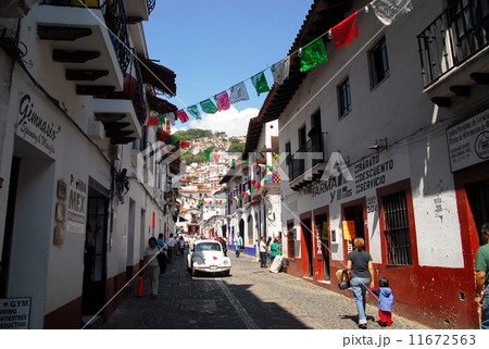 メキシコ　タスコ　街並 11672563